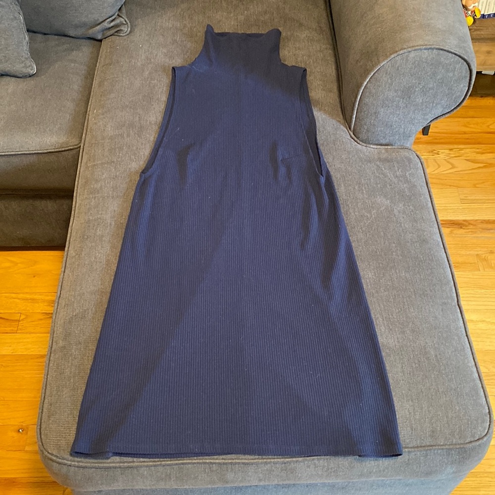 Reformation cali dress in navy blue Dress Sleeveless with Turtleneck size Small - Picture 10 of 13